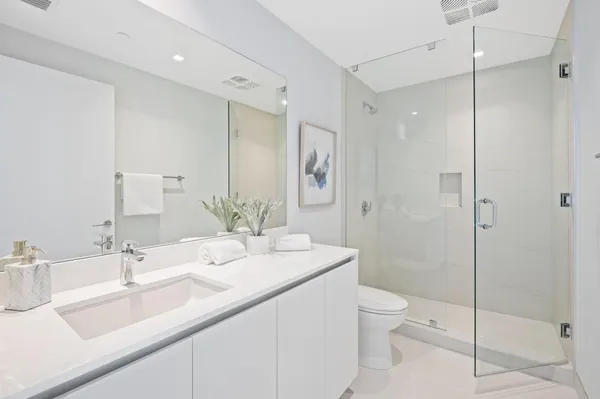 $18,000 | 1116 North Ocean Boulevard, Unit 1606, Pompano Beach, FL 33062