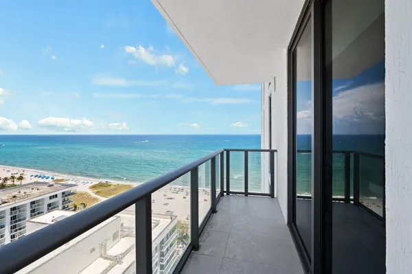 $18,000 | 1116 North Ocean Boulevard, Unit 1606, Pompano Beach, FL 33062
