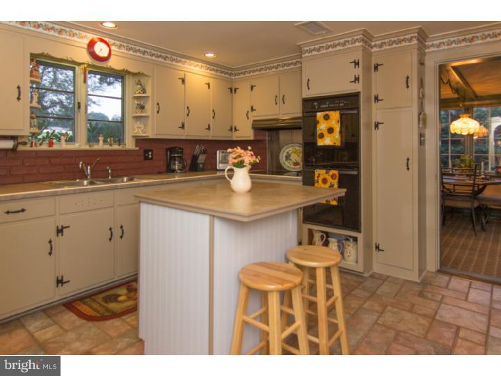 504 Beck Road Souderton, PA 18964 - Photo 11 of 25 Kitchen