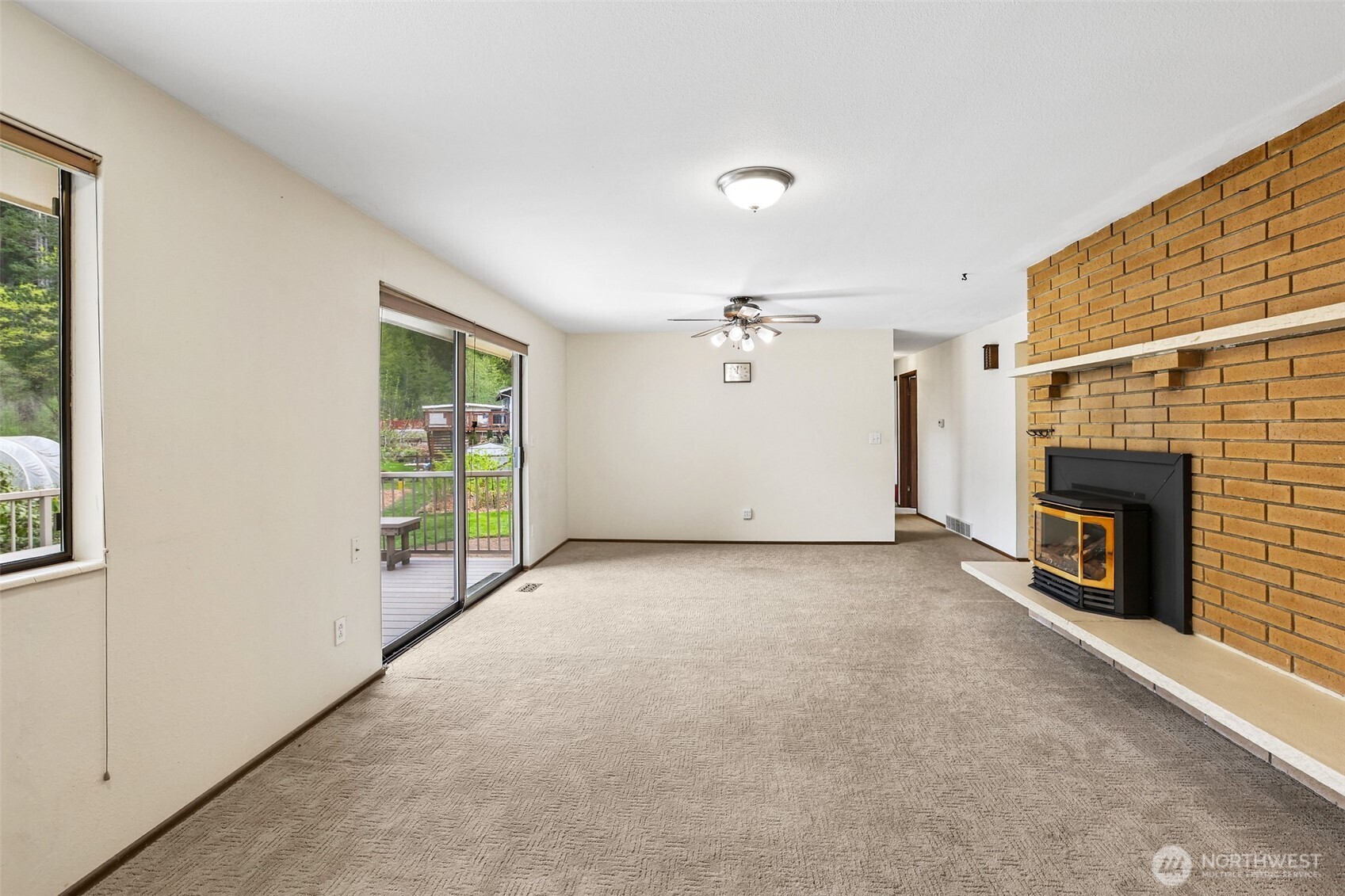 620 Southeast Kramer Place Issaquah, WA 98027 - Photo 11 of 33