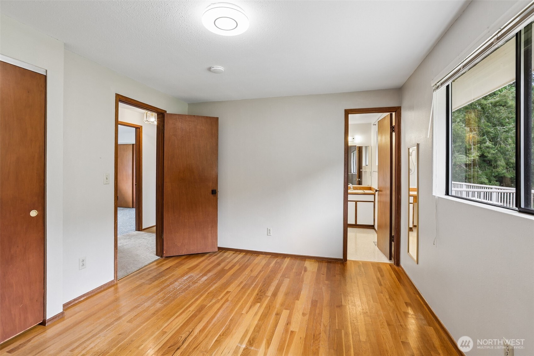 620 Southeast Kramer Place Issaquah, WA 98027 - Photo 12 of 33