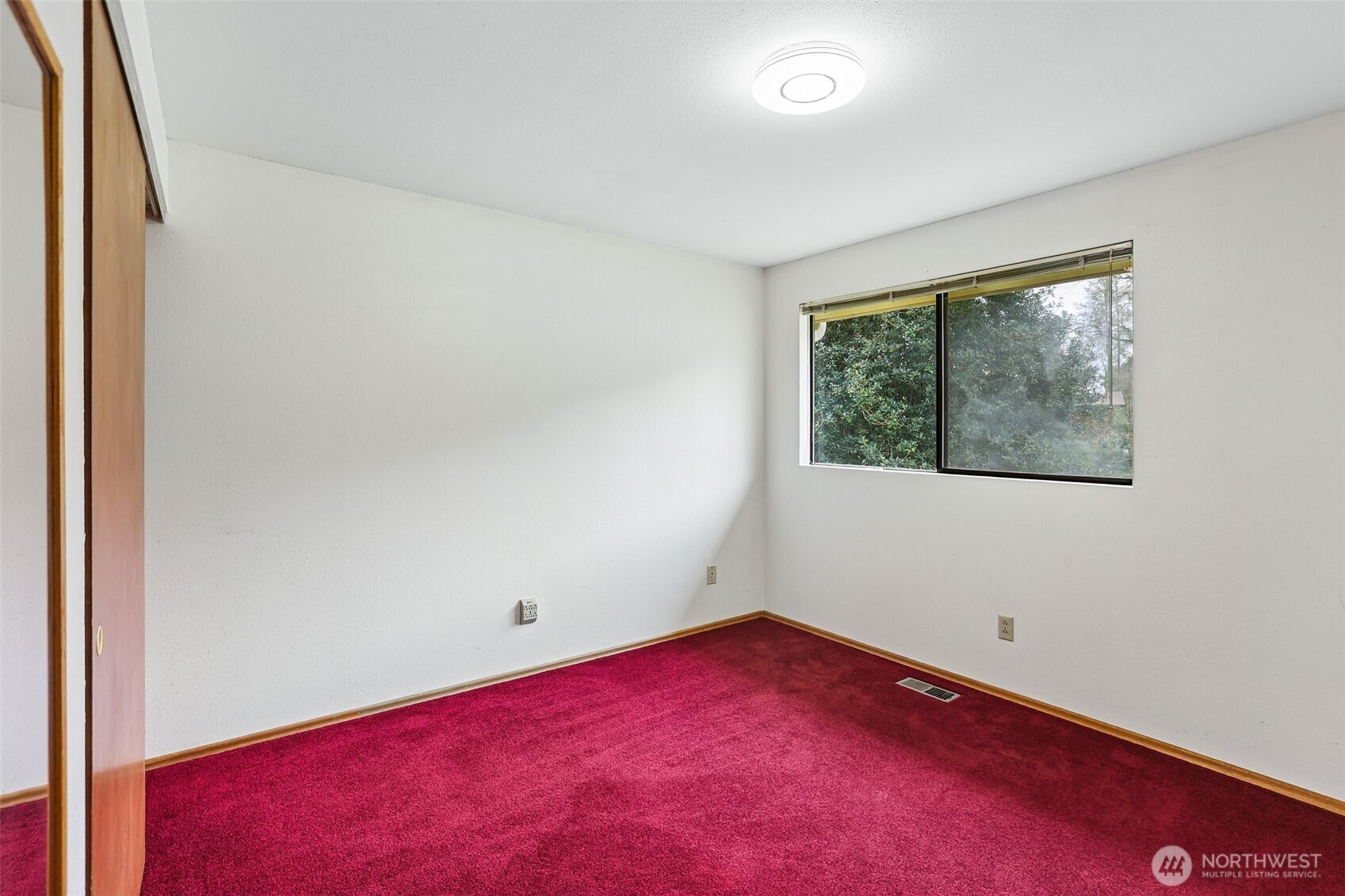 620 Southeast Kramer Place Issaquah, WA 98027 - Photo 14 of 33