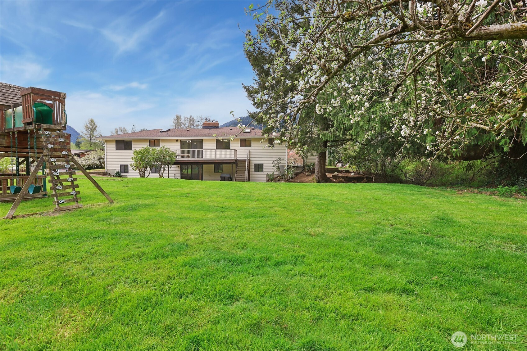 620 Southeast Kramer Place Issaquah, WA 98027 - Photo 28 of 33