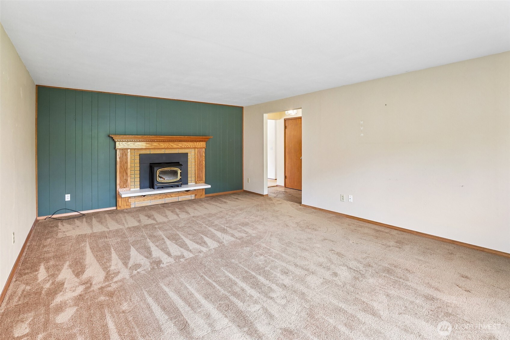 620 Southeast Kramer Place Issaquah, WA 98027 - Photo 4 of 33