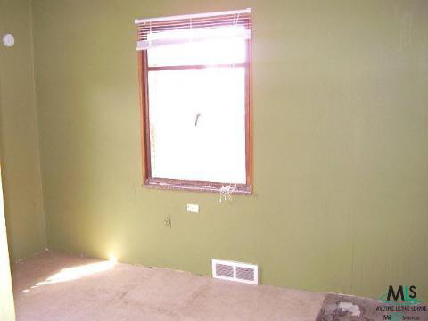 25801 Peter Kaltz Road Warren, MI 48091 - Photo 5 of 12 246645-4.JPG