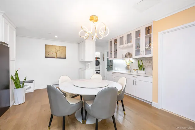 $899,000 | 136-20 Booth Memorial Avenue, Unit 2A | Queensboro Hill