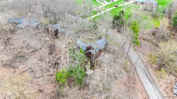 $3,500 | 3752 Hampton Brook Drive, Hamburg, NY 14075