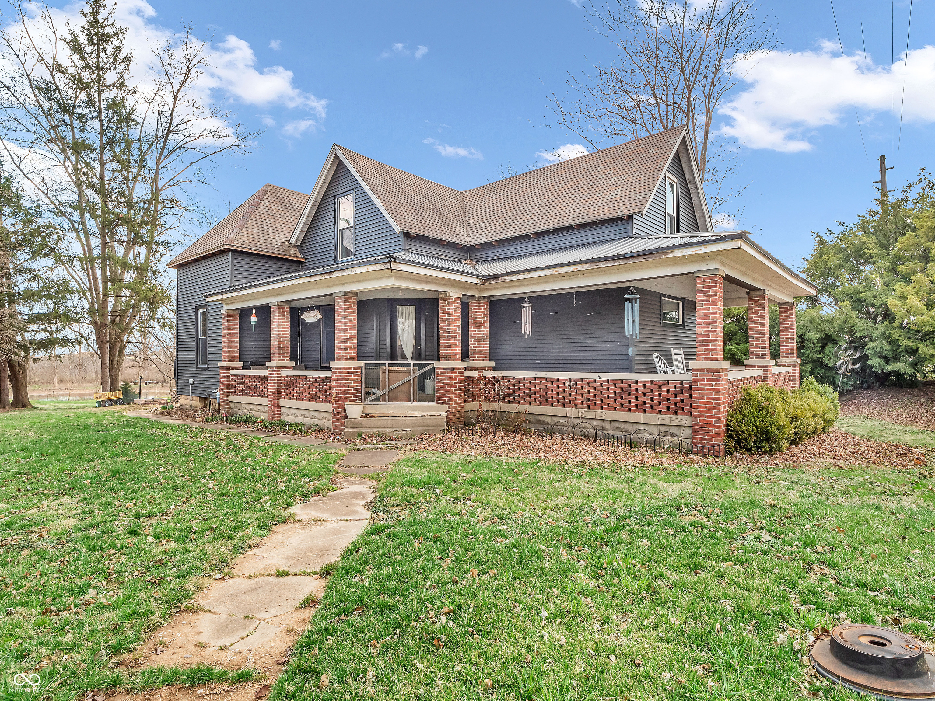 7 West Forest Home St  