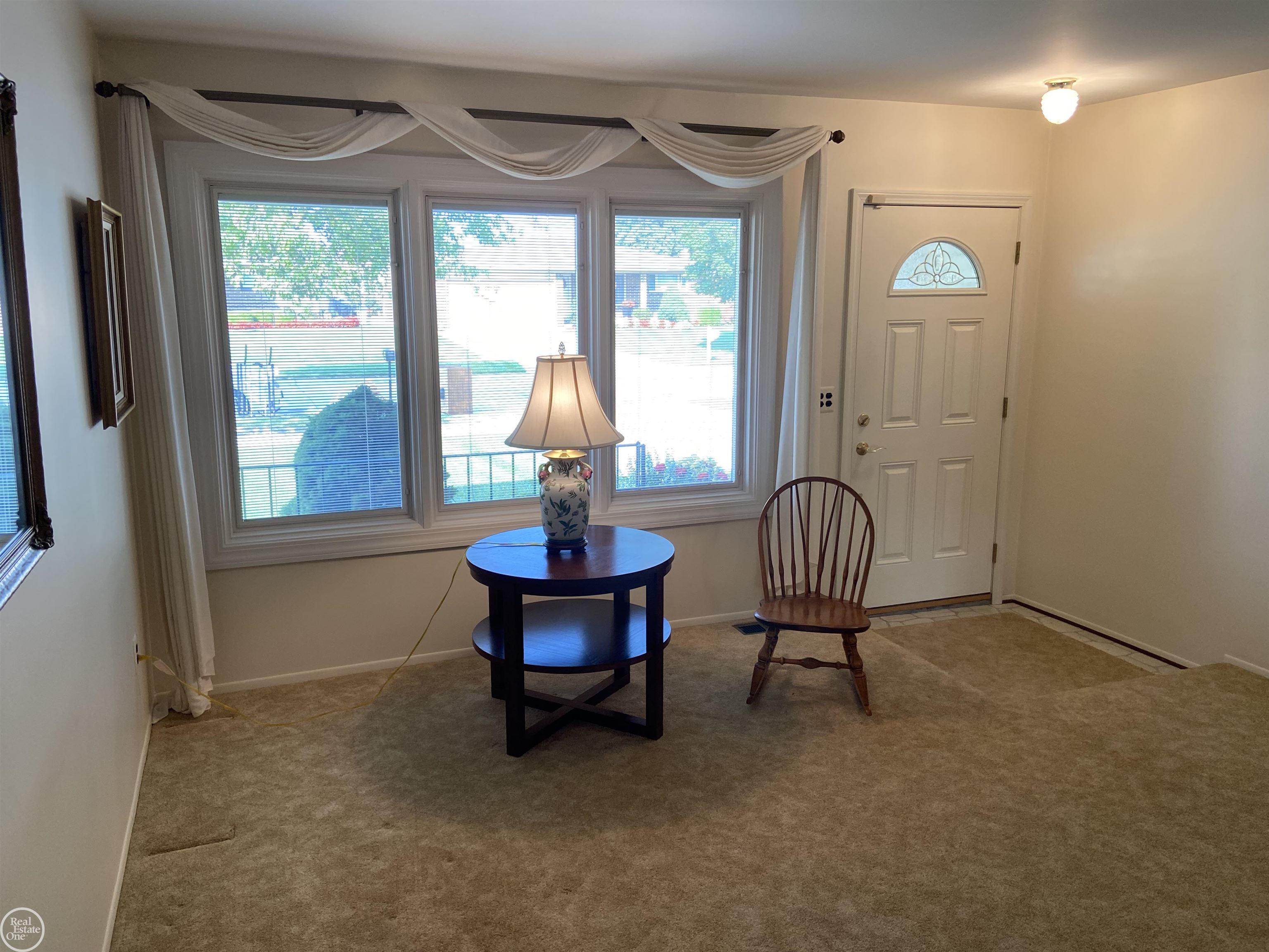 47510 Barbara Road Macomb, MI 48044 - Photo 10 of 32