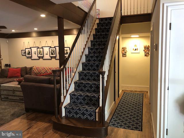 42 Red Ridge Road Levittown, PA 19056 - Photo 11 of 33 Gallery Image 11