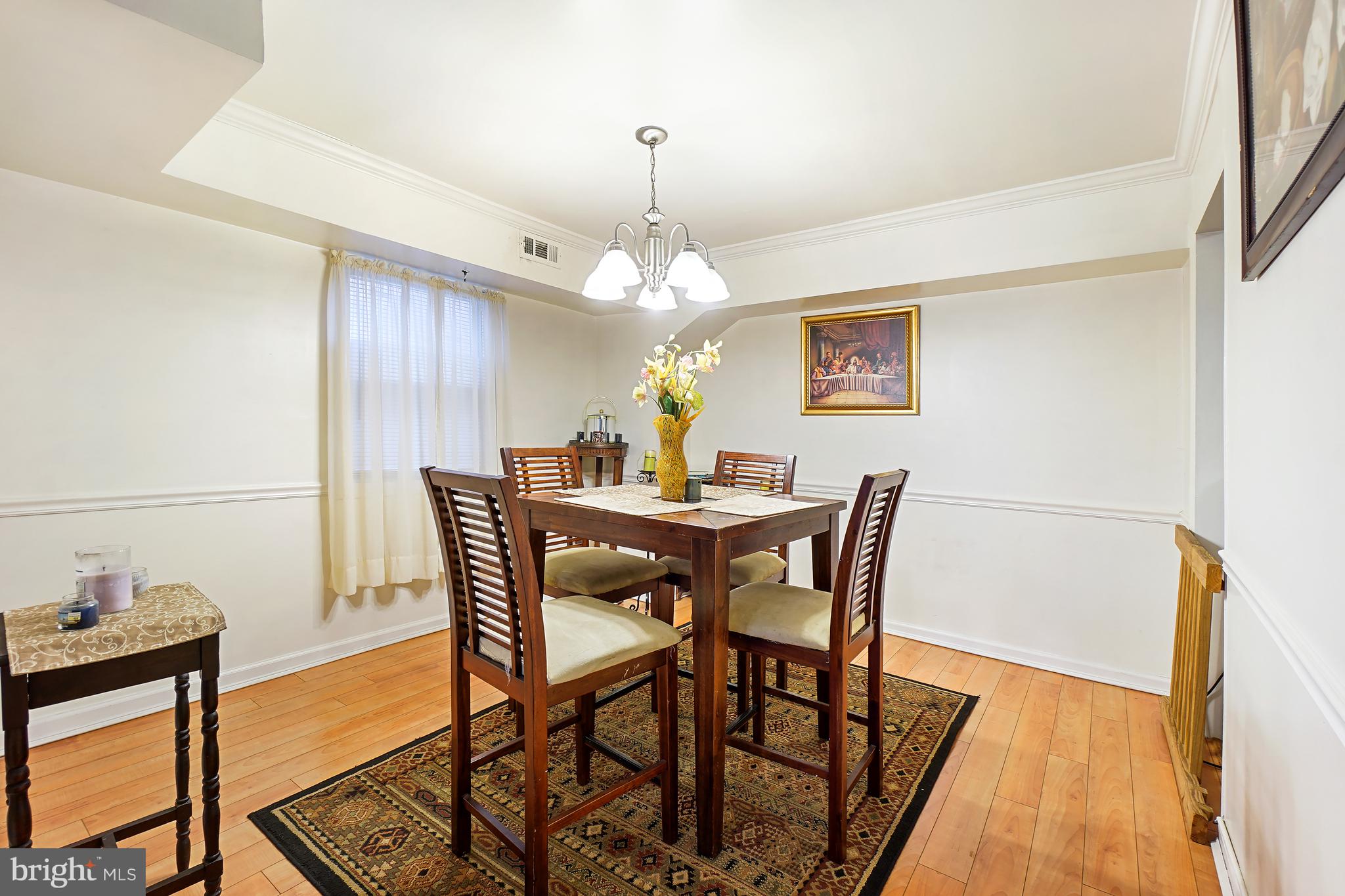 1018 45th Street Northeast Washington, DC 20019 - Photo 9 of 30 a dining room with furniture and window