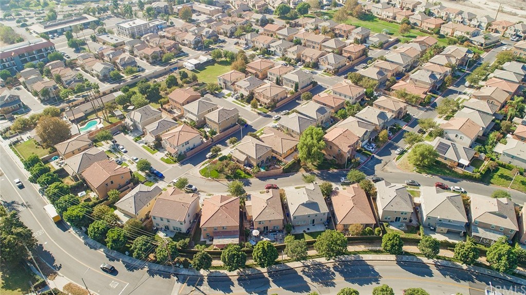 1779 Edmon Way Riverside, CA 92501 - Photo 54 of 63