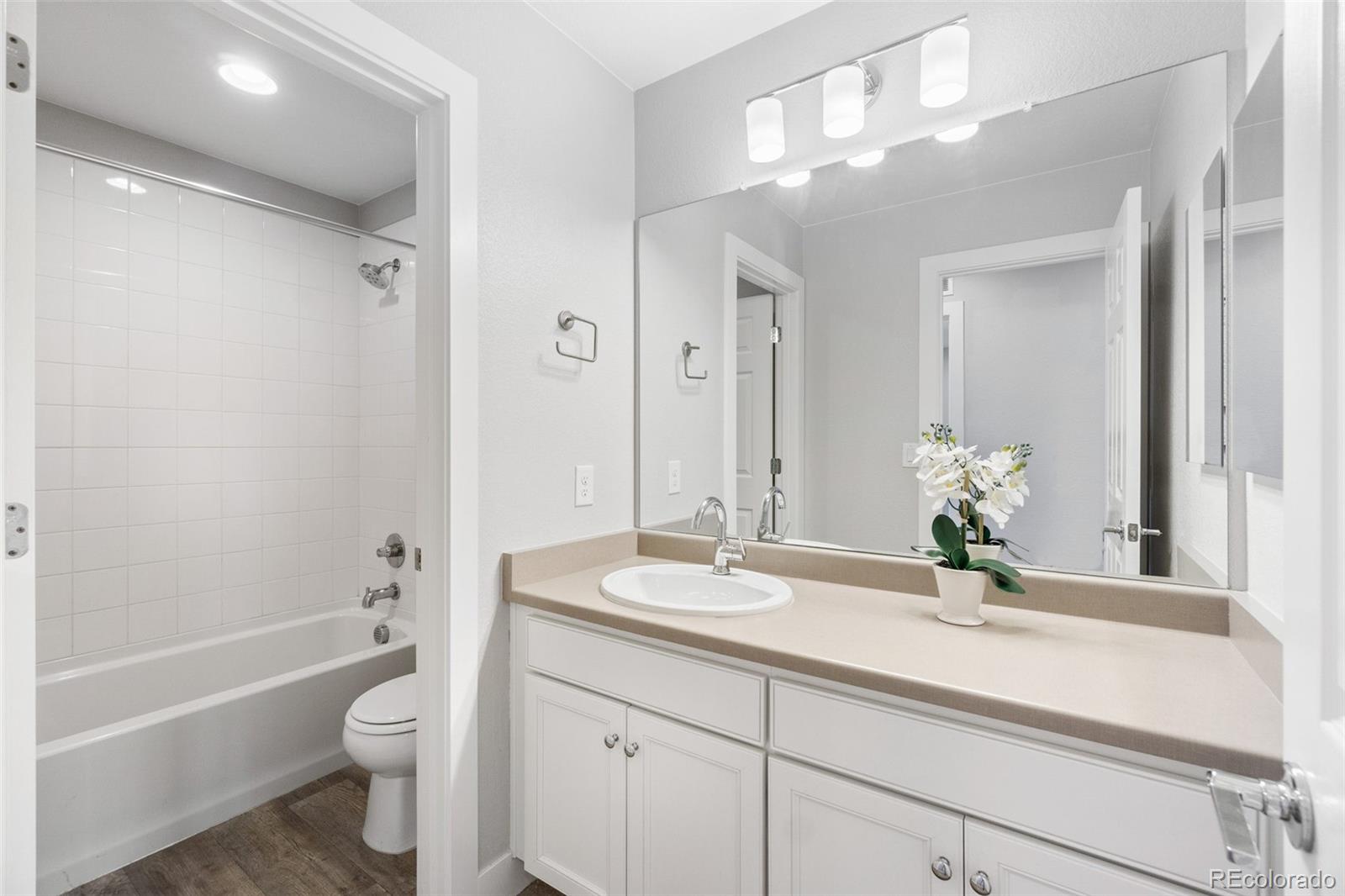 4729 Helena Street Denver, CO 80239 - Photo 20 of 40