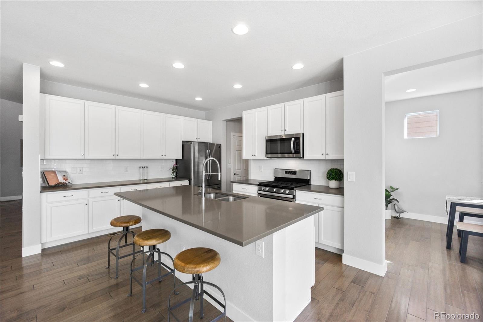 4729 Helena Street Denver, CO 80239 - Photo 9 of 40