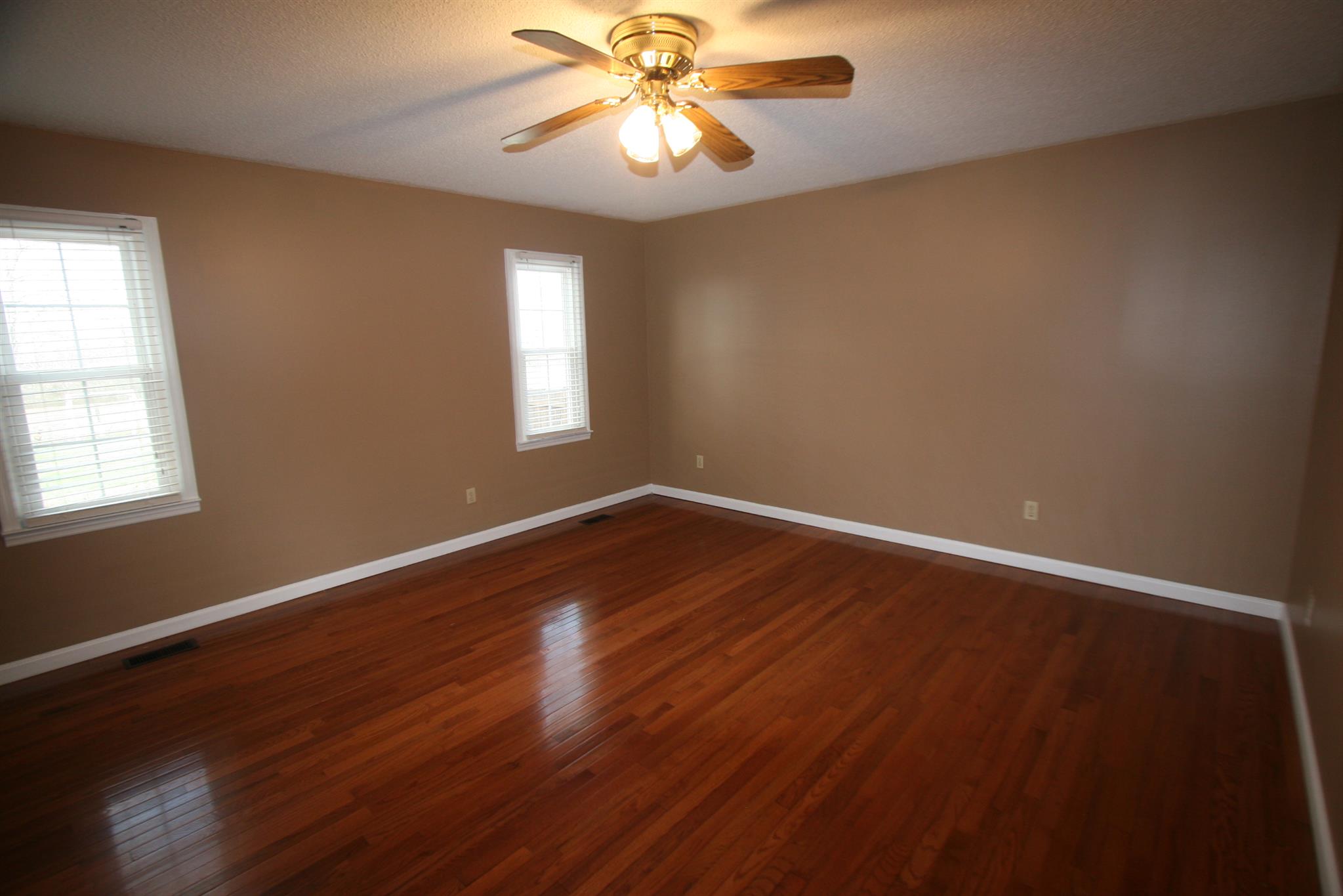 571 Powell Road Tullahoma, TN 37388 - Photo 14 of 24 Gallery Image 14