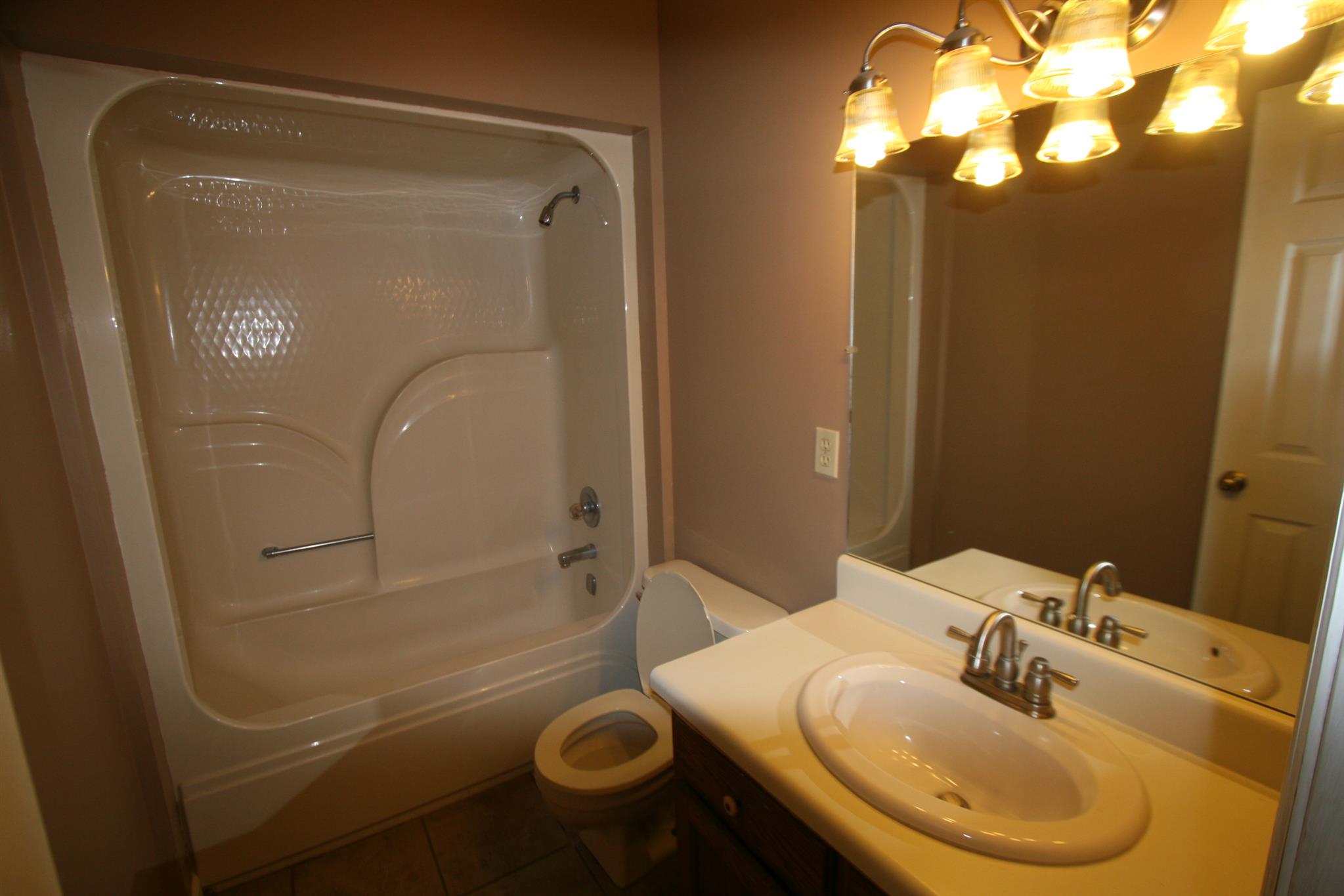 571 Powell Road Tullahoma, TN 37388 - Photo 17 of 24 Gallery Image 17
