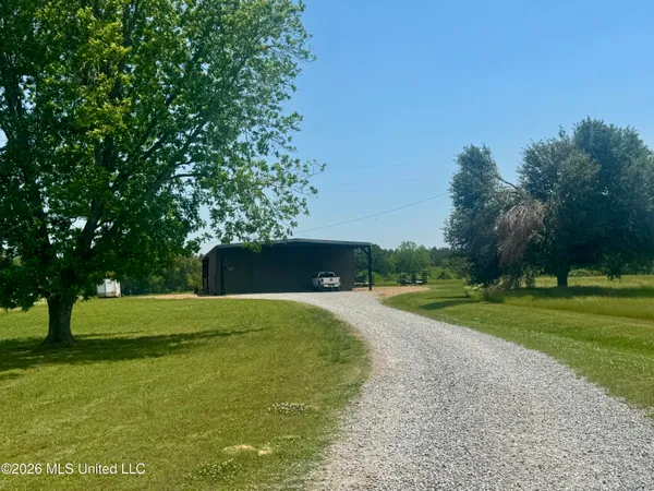 $269,999 | 340 Black Jack Road, Vaughan, MS 39179