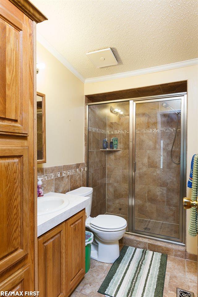 24899 30 Mile Road Ray, MI 48096 - Photo 15 of 38