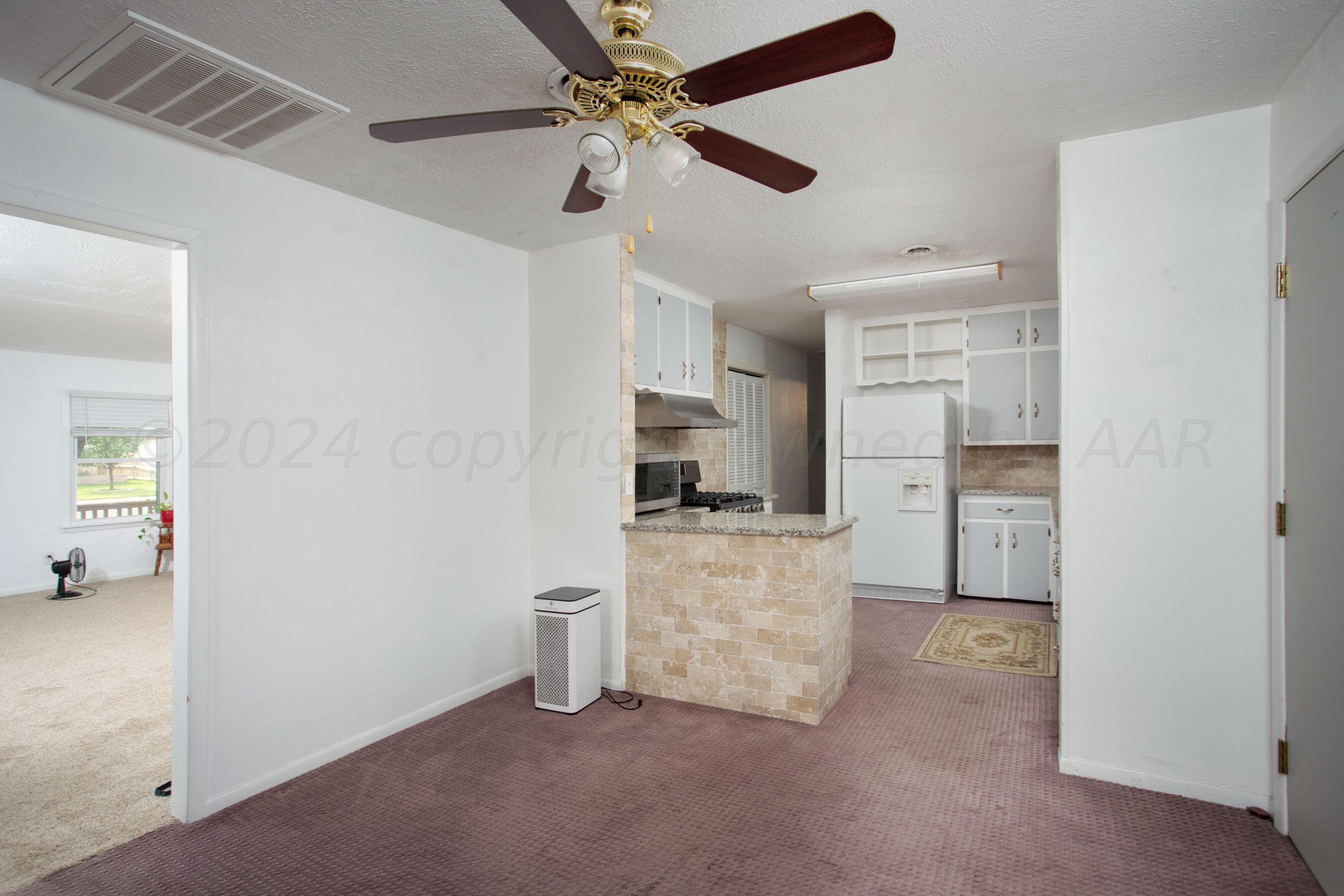 4710 South Austin Street Amarillo, TX 79110 - Photo 11 of 29 8