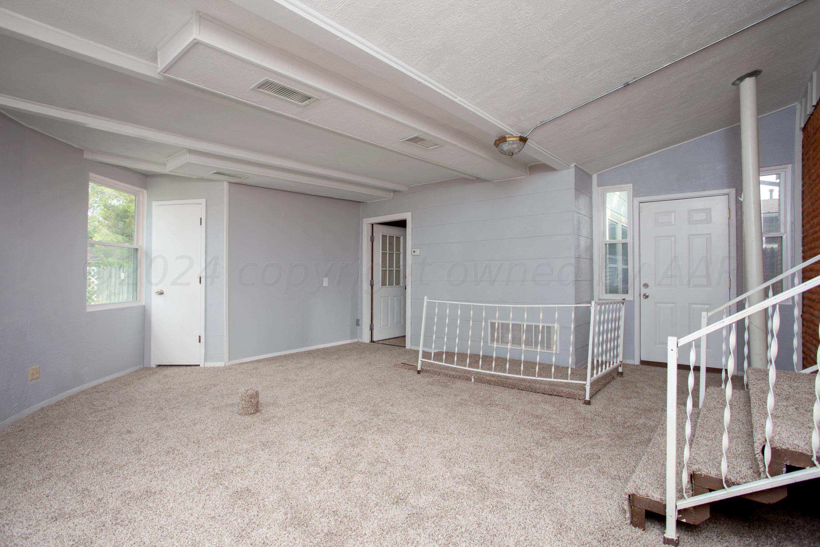 4710 South Austin Street Amarillo, TX 79110 - Photo 14 of 29 3