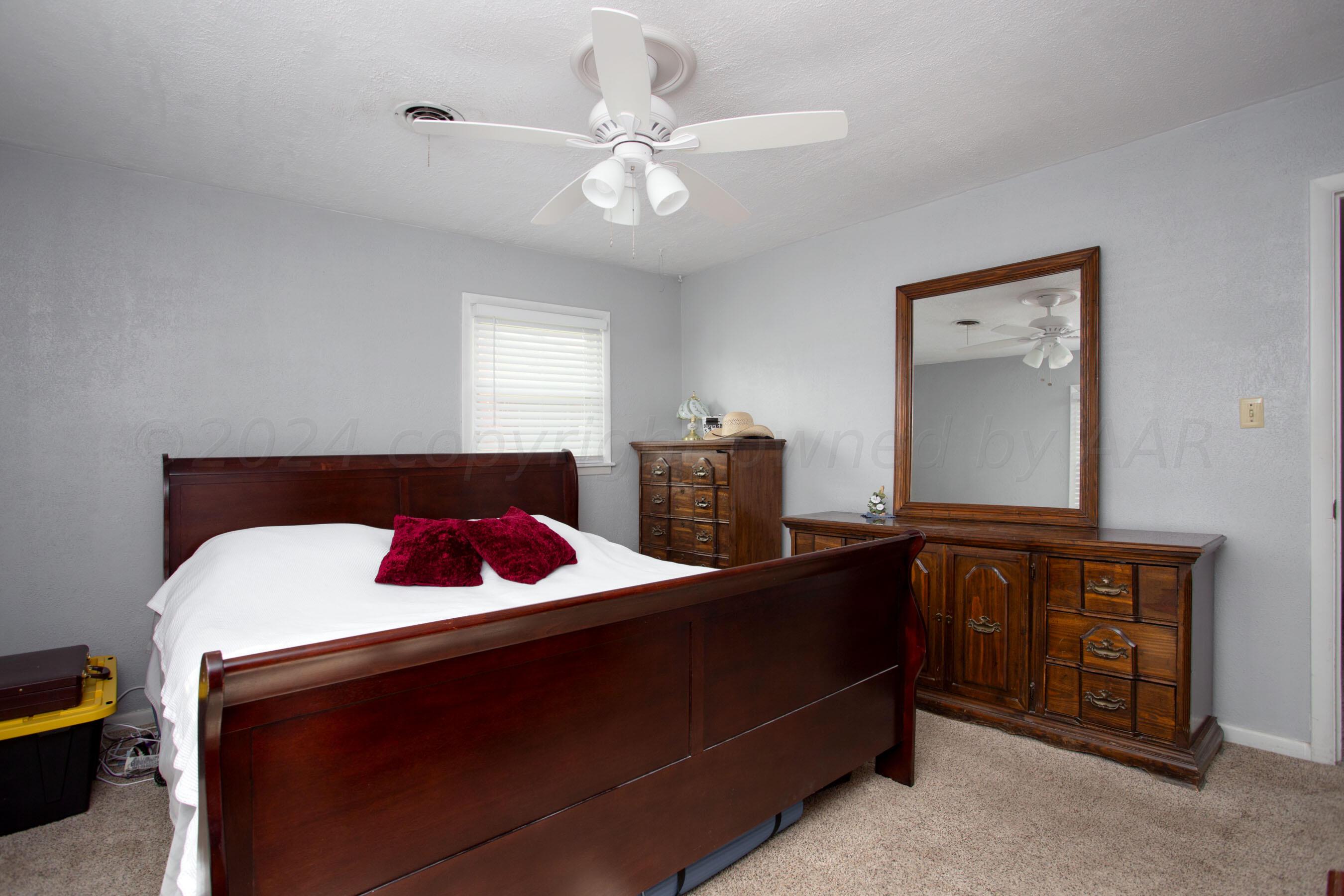 4710 South Austin Street Amarillo, TX 79110 - Photo 19 of 29 13