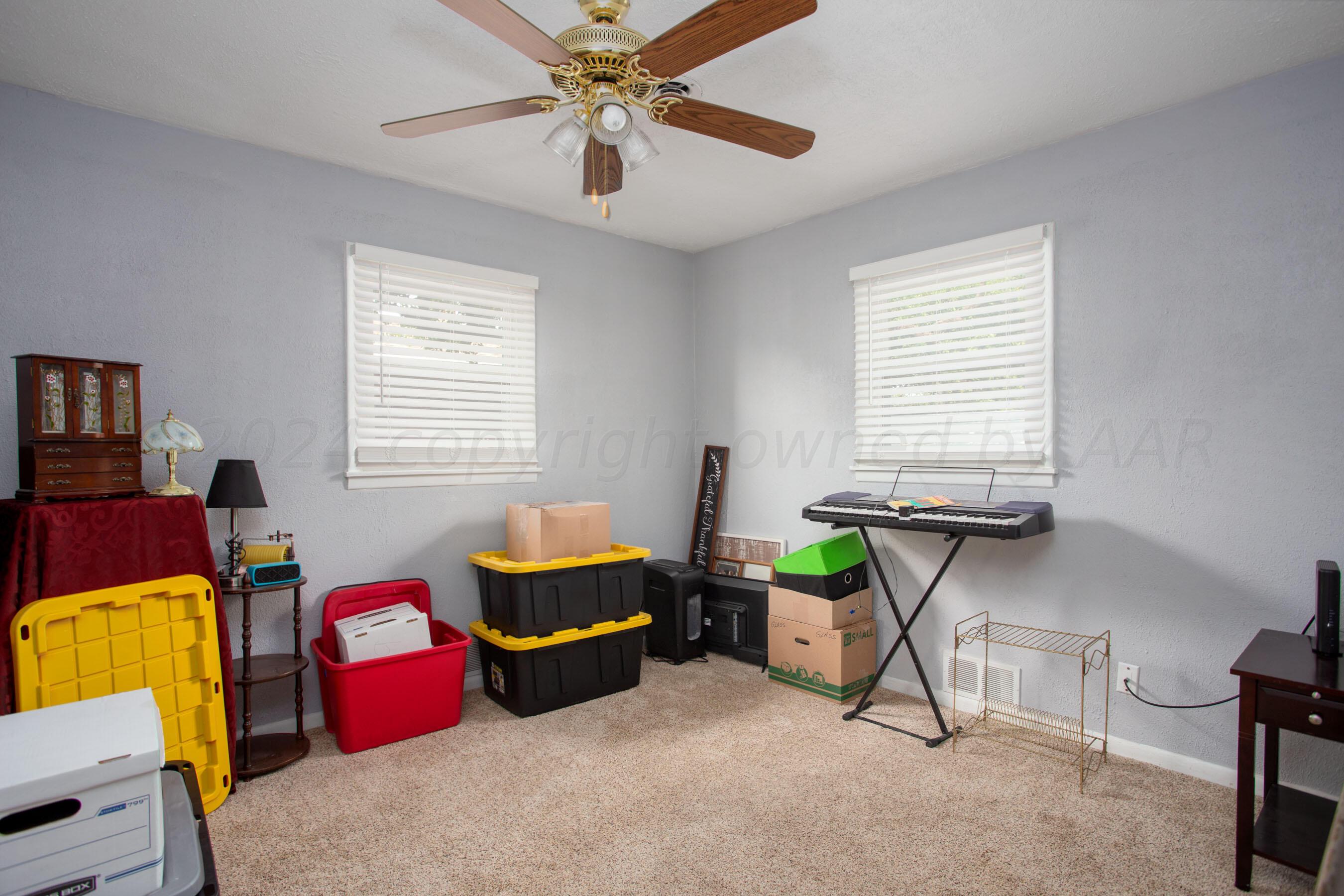 4710 South Austin Street Amarillo, TX 79110 - Photo 22 of 29 16