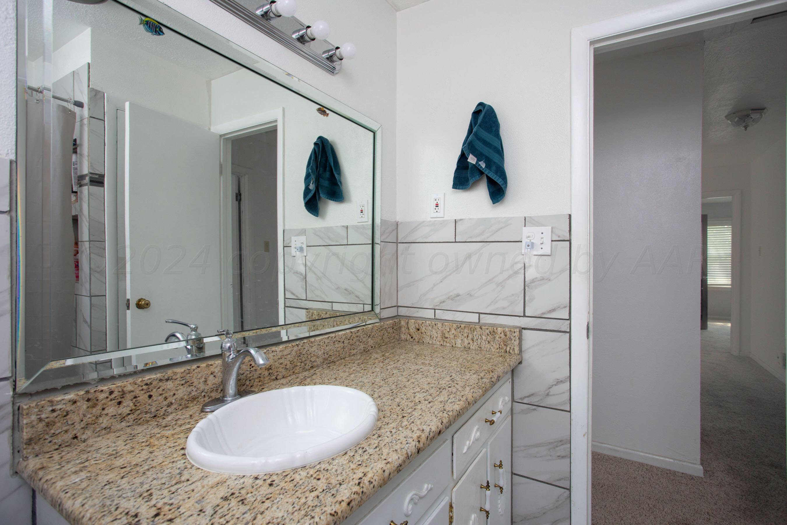 4710 South Austin Street Amarillo, TX 79110 - Photo 24 of 29 18