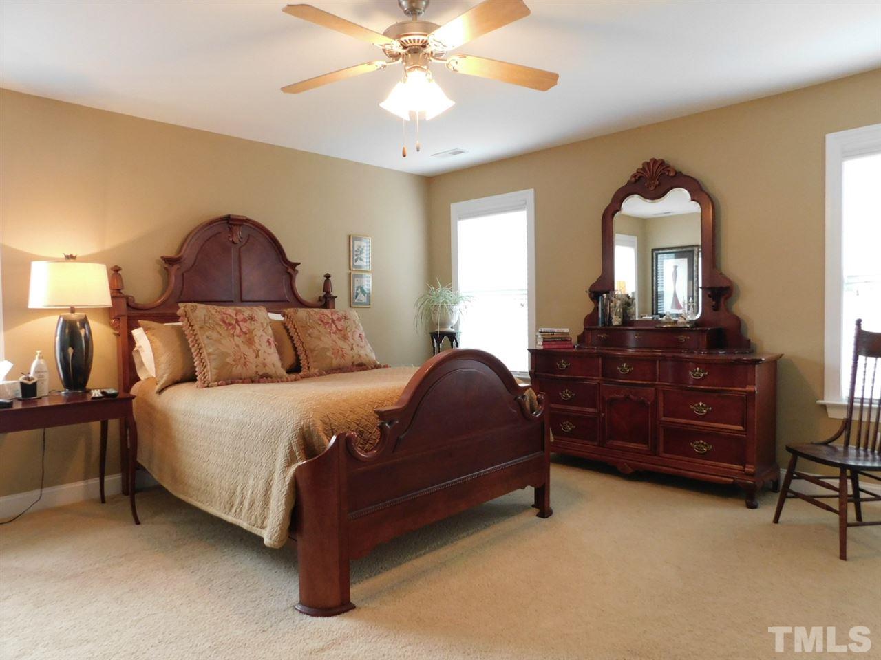 264 Jamison Drive Raleigh, NC 27610 - Photo 8 of 25 Gallery Image 8