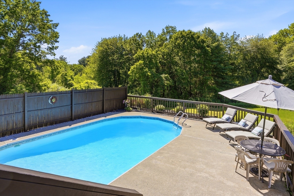 208 Chapman Road Tewksbury, MA 01876 - Photo 32 of 42 Gallery Image 32