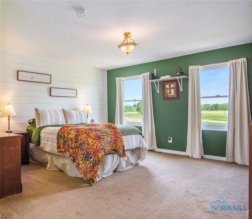 4052 County Road South Edon, OH 43518 - Photo 20 of 37 Amazing Primary Suite with walk in closet and private bathroom