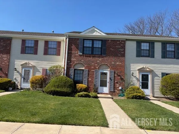 $2,750 | 253 Bromley Place, East Brunswick, NJ 08816