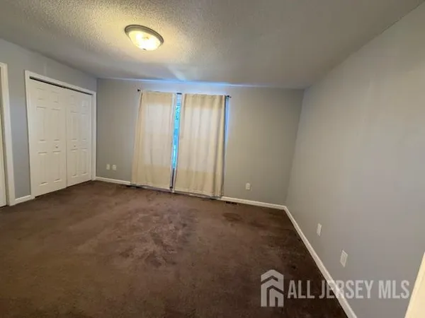 $2,750 | 253 Bromley Place, East Brunswick, NJ 08816