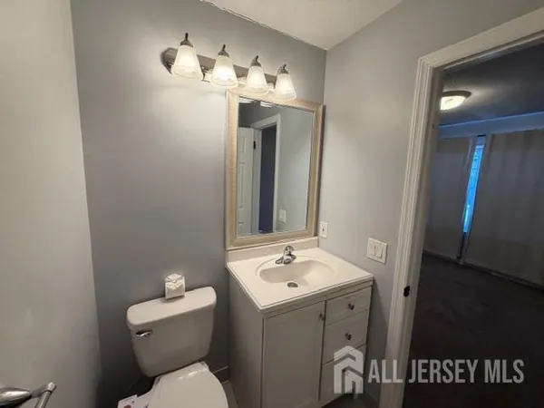 $2,750 | 253 Bromley Place, East Brunswick, NJ 08816