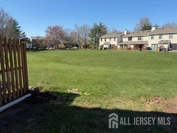 $2,750 | 253 Bromley Place, East Brunswick, NJ 08816