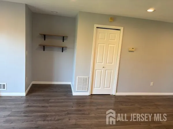 $2,750 | 253 Bromley Place, East Brunswick, NJ 08816