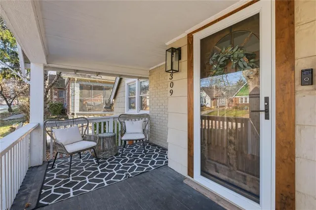 $445,000 | 309 East 69th Street, Kansas City, MO 64113