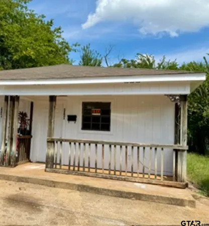$800 | 804 Travis Street, Jacksonville, TX 75766