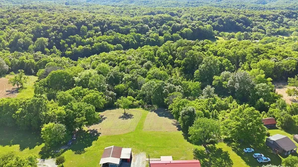 $199,999 | 8526 Crawley Hill Road, Mount Pleasant, TN 38474