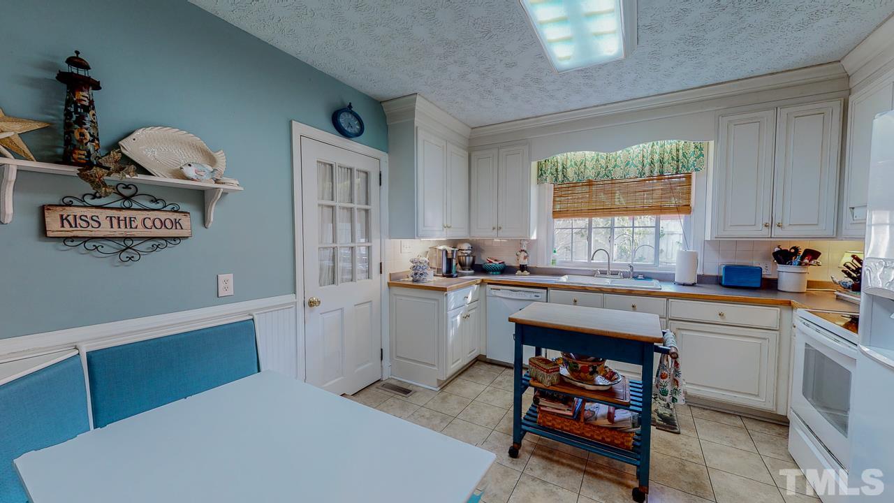 236 North Lamar Street Roxboro, NC 27573 - Photo 5 of 30