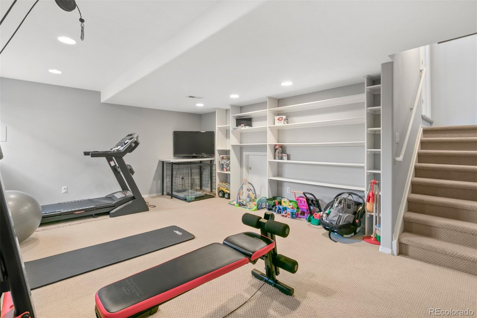 9352 Wolfe Street Highlands Ranch, CO 80129 - Photo 29 of 32 Gallery Image 29