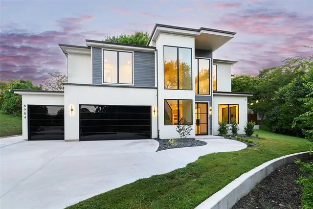 $2,298,000 | 6984 Santa Barbara Drive, Dallas, TX 75214