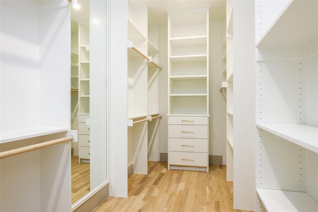 6984 Santa Barbara Drive Dallas, TX 75214 - Photo 32 of 40