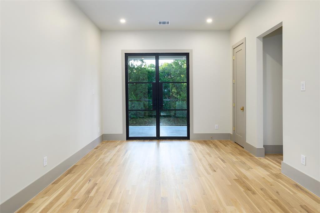 6984 Santa Barbara Drive Dallas, TX 75214 - Photo 33 of 40