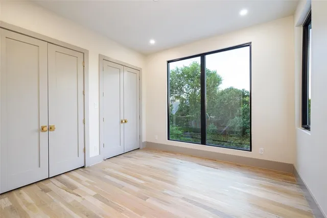 $2,298,000 | 6984 Santa Barbara Drive, Dallas, TX 75214