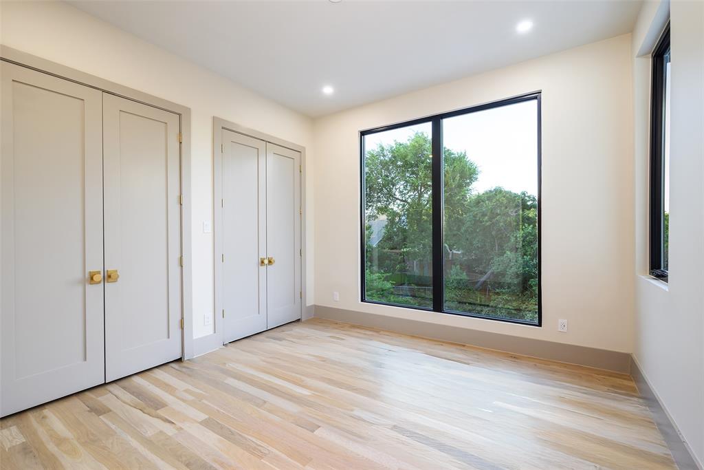 6984 Santa Barbara Drive Dallas, TX 75214 - Photo 36 of 40