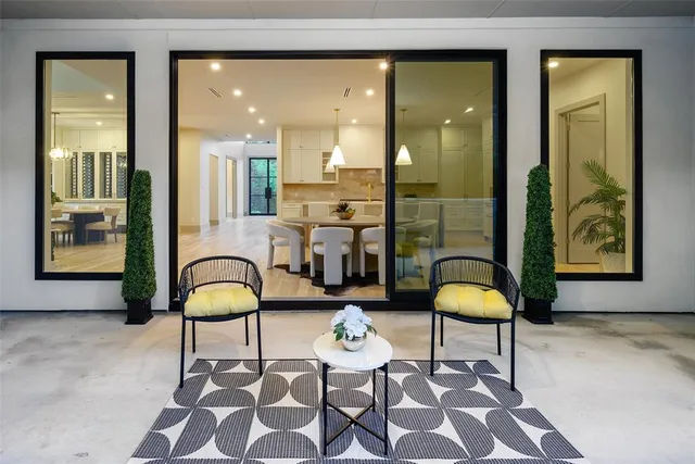 $2,298,000 | 6984 Santa Barbara Drive, Dallas, TX 75214