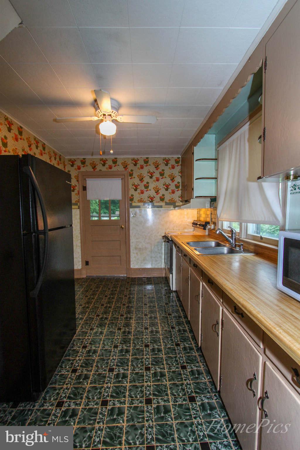 3341 Gapland Road Rohrersville, MD 21779 - Photo 14 of 30 Kitchen