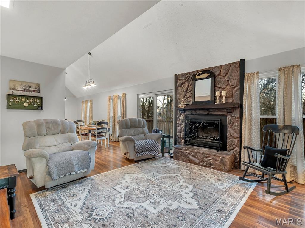 267 Timber Ridge Drive Troy, MO 63379 - Photo 5 of 44