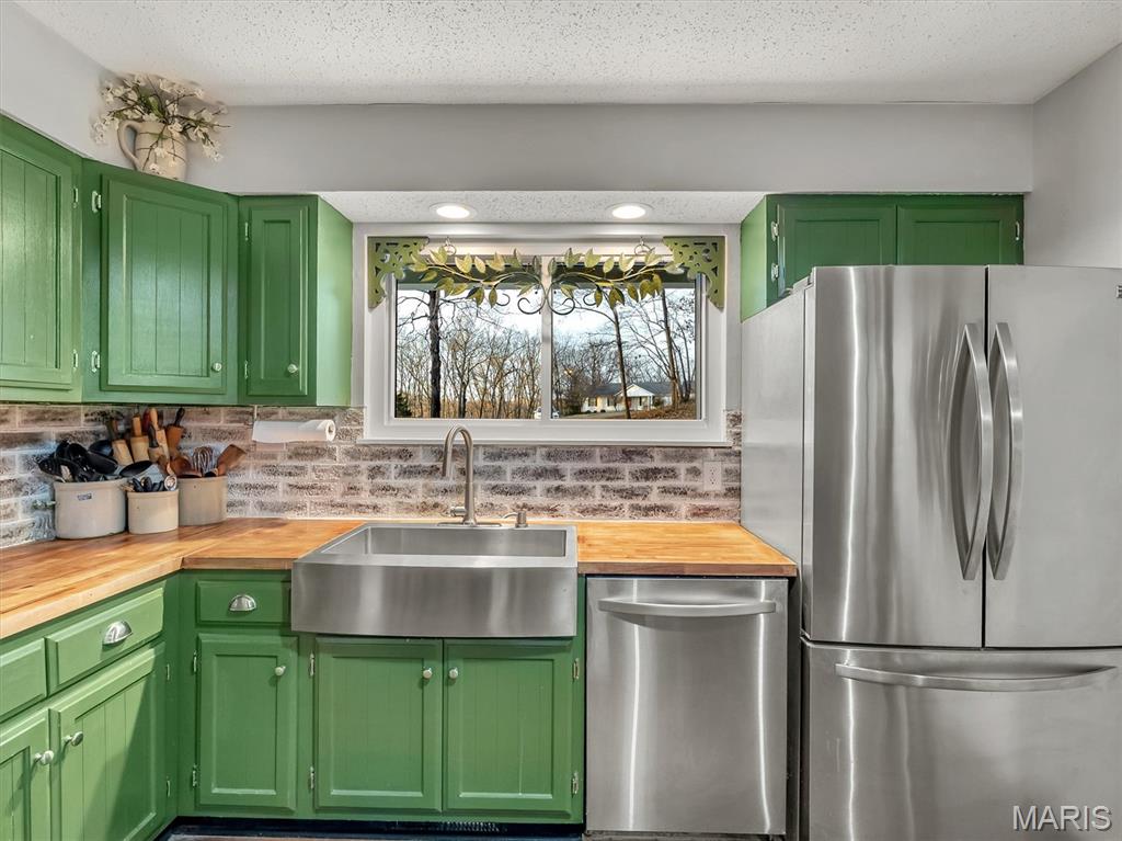 267 Timber Ridge Drive Troy, MO 63379 - Photo 7 of 44