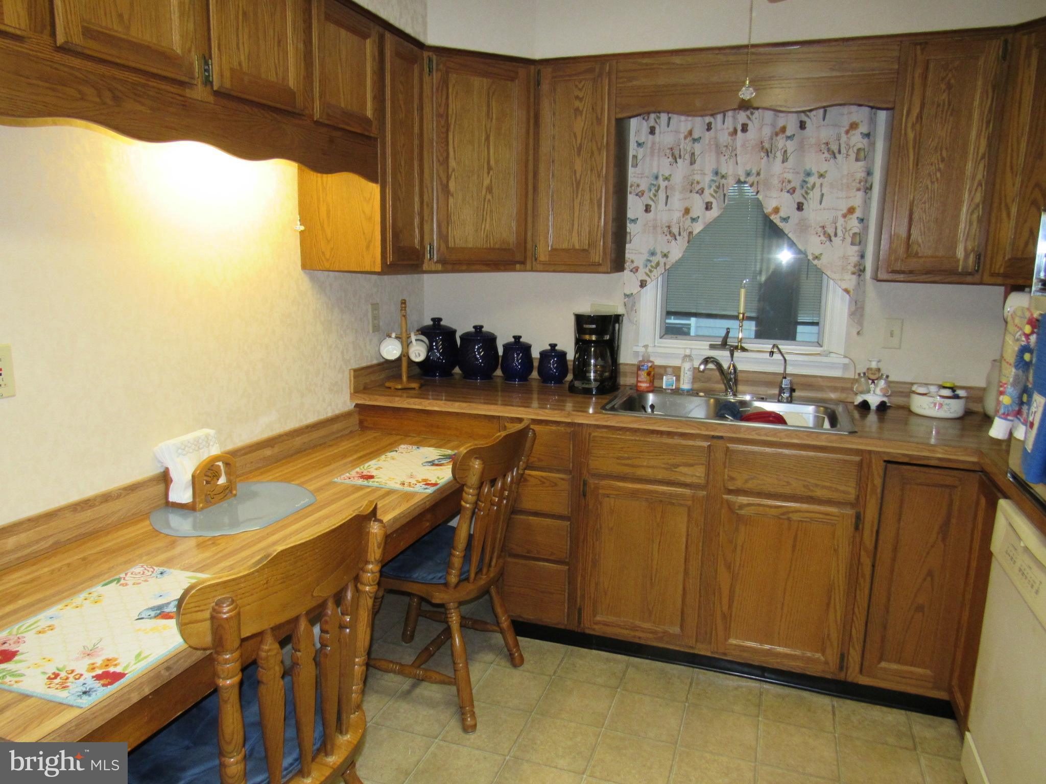22173 Atlanta Road Seaford, DE 19973 - Photo 12 of 58 Functional Kitchen Area